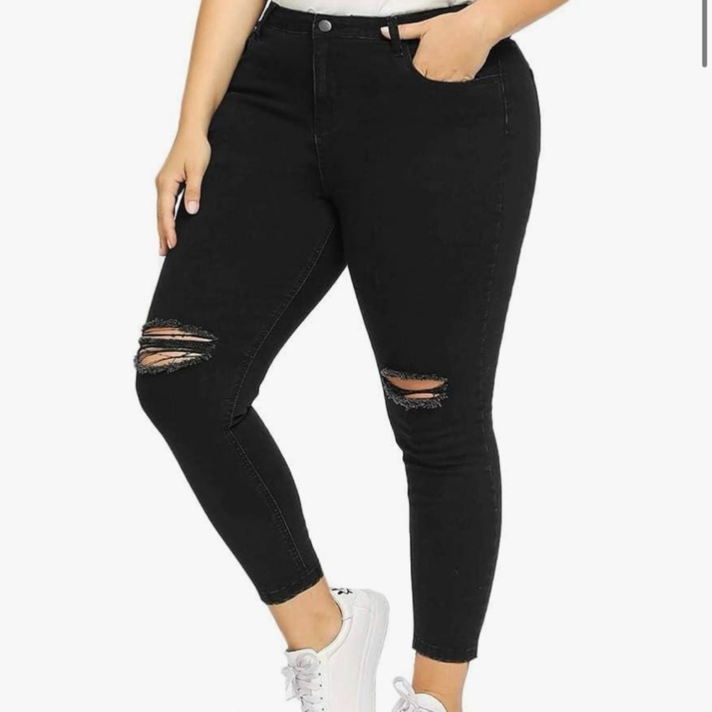 Women's Black Distressed Jeans 2XL
